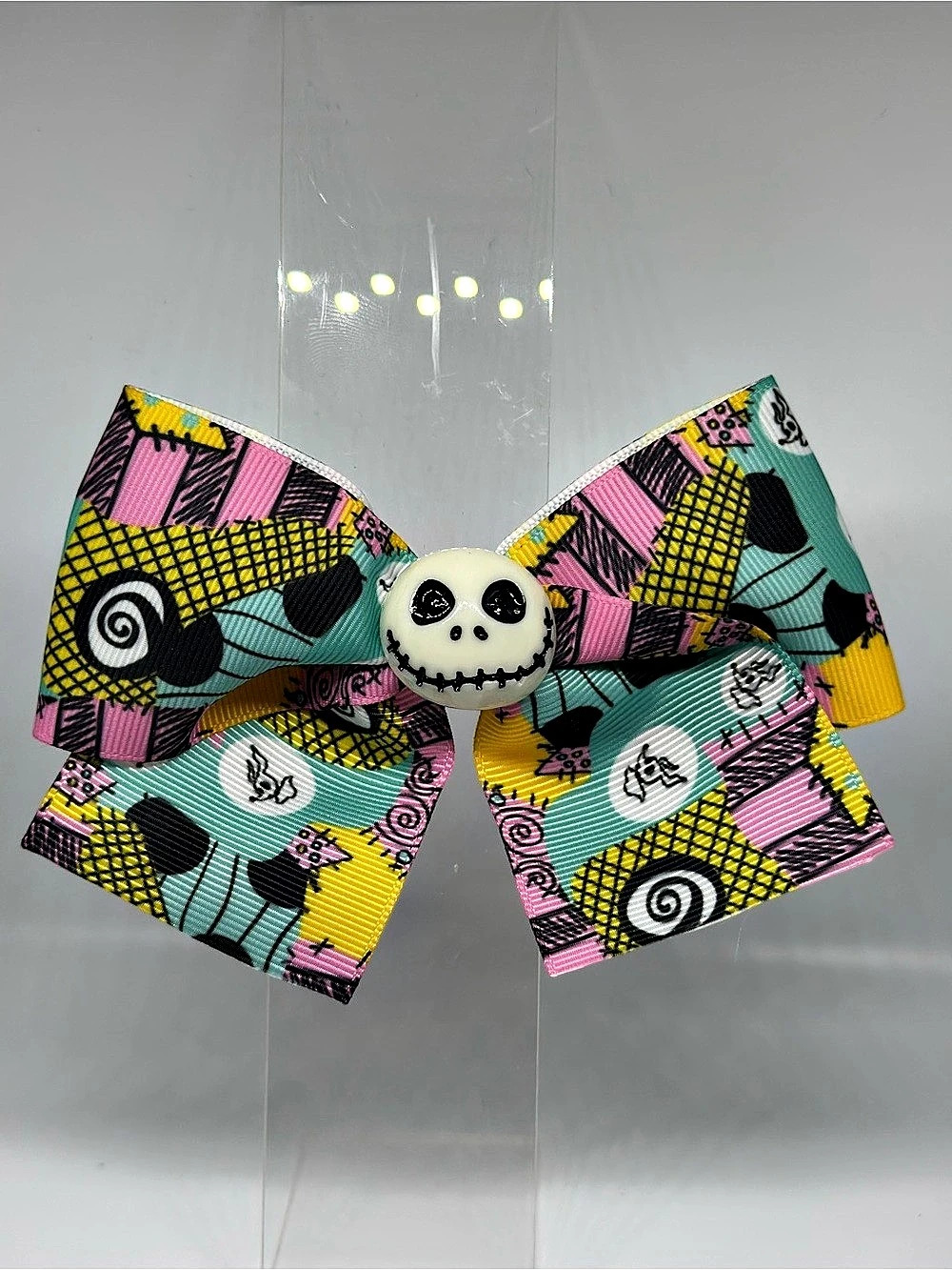Christmas Patterned Hair Bow Like New